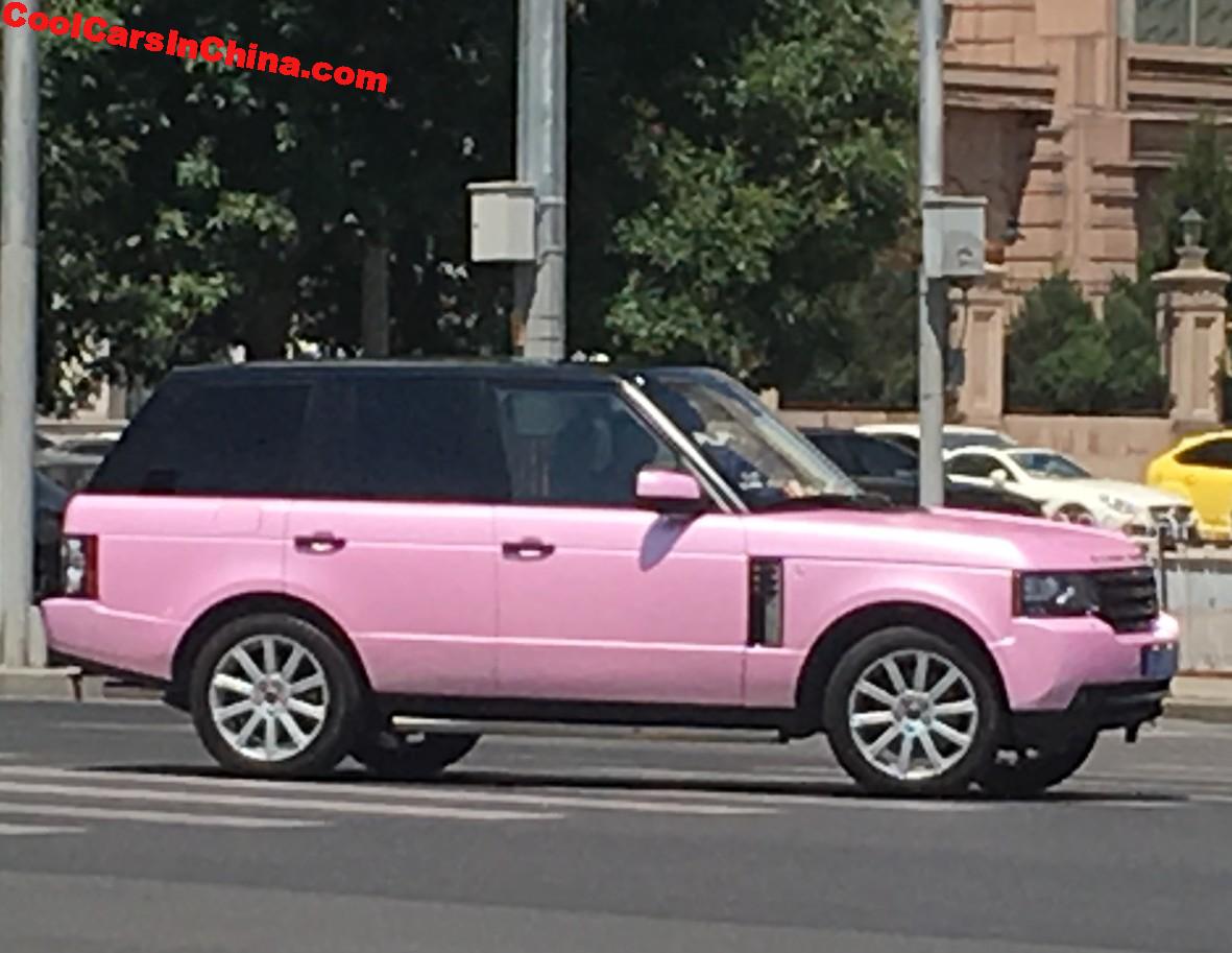 Range Rover Is Pink In China CoolCarsInChina range-rover-is-pink-in-china-coolcarsinchina
