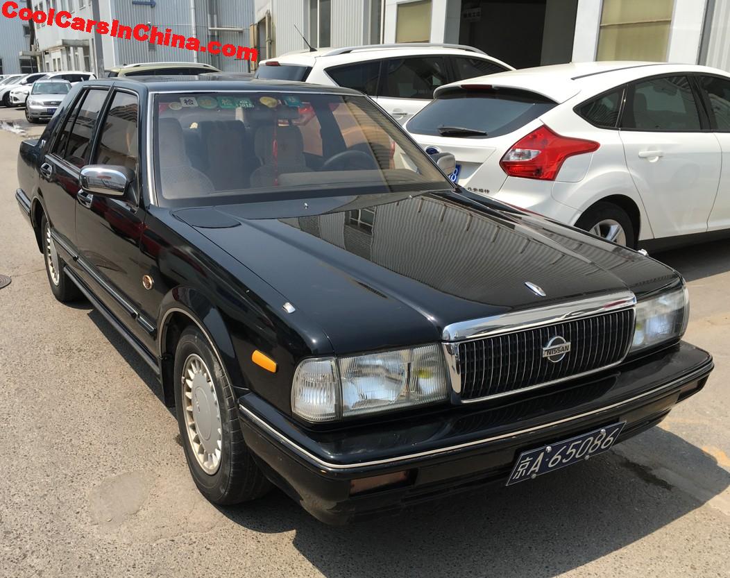 Nissan Cedric Brougham VIP V6 Is A Classic Japanese Sedan In China